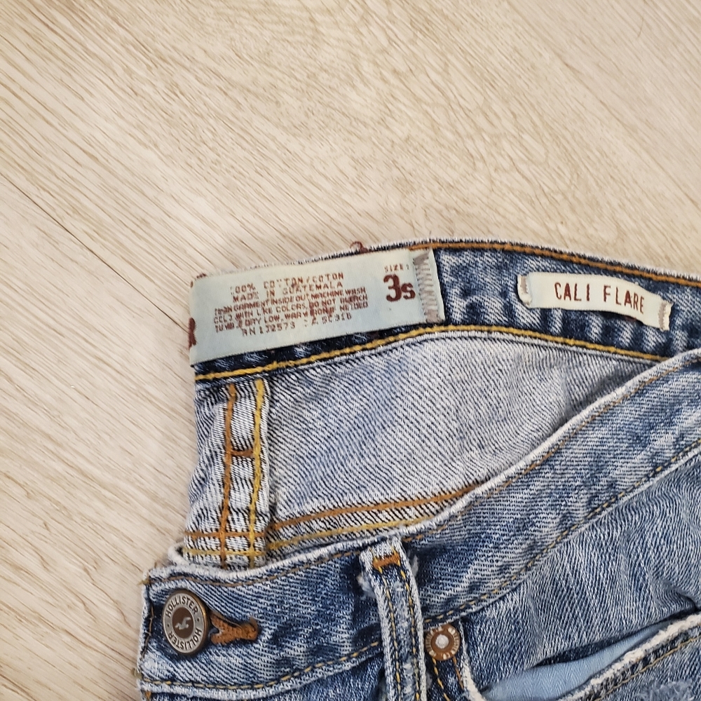 Size 3 hollister jeans